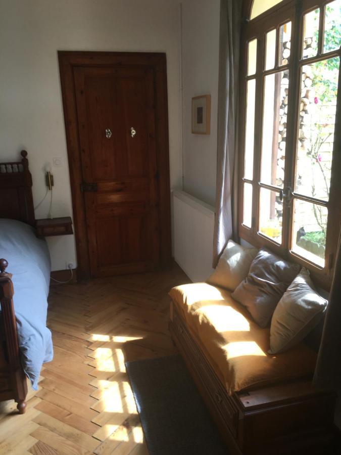 Charmant Appartement Sur Cour, Le Berlingott Bagnères-de-Bigorre Kültér fotó
